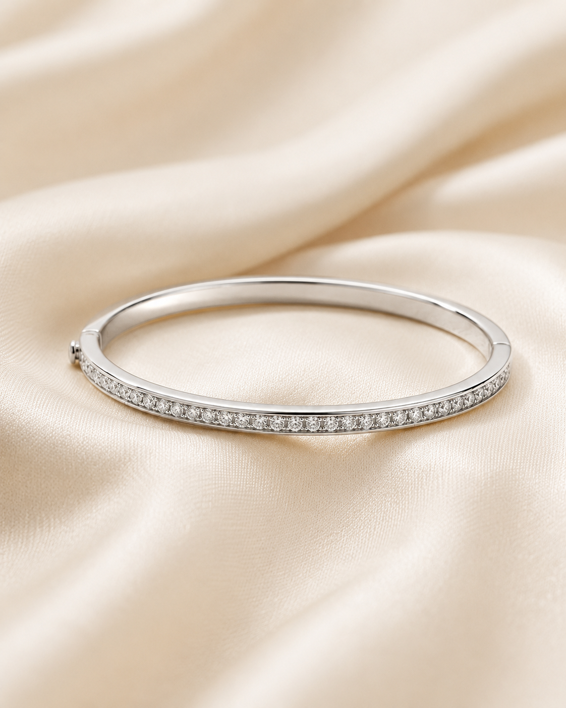 Bijou Lumière Crystal Tennis Bangle