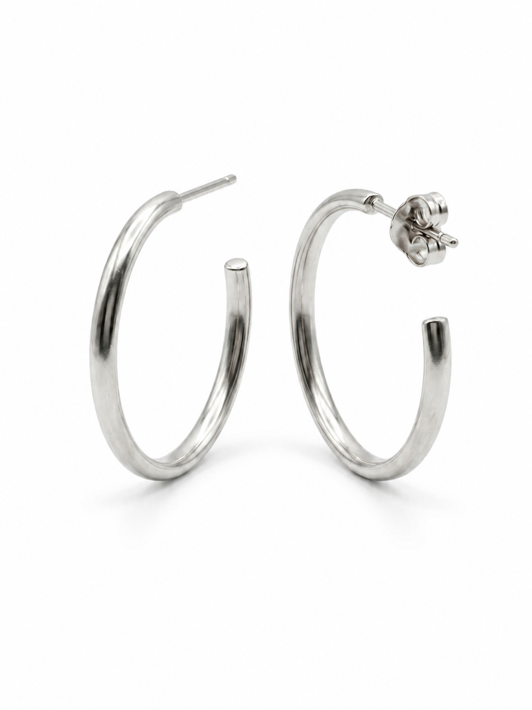 Claire Classic Hoop Earrings