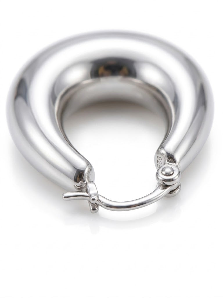Juliette Sculpted Hoop Earrings
