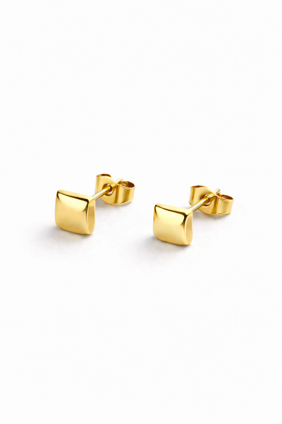 Luna Curve Stud Earrings