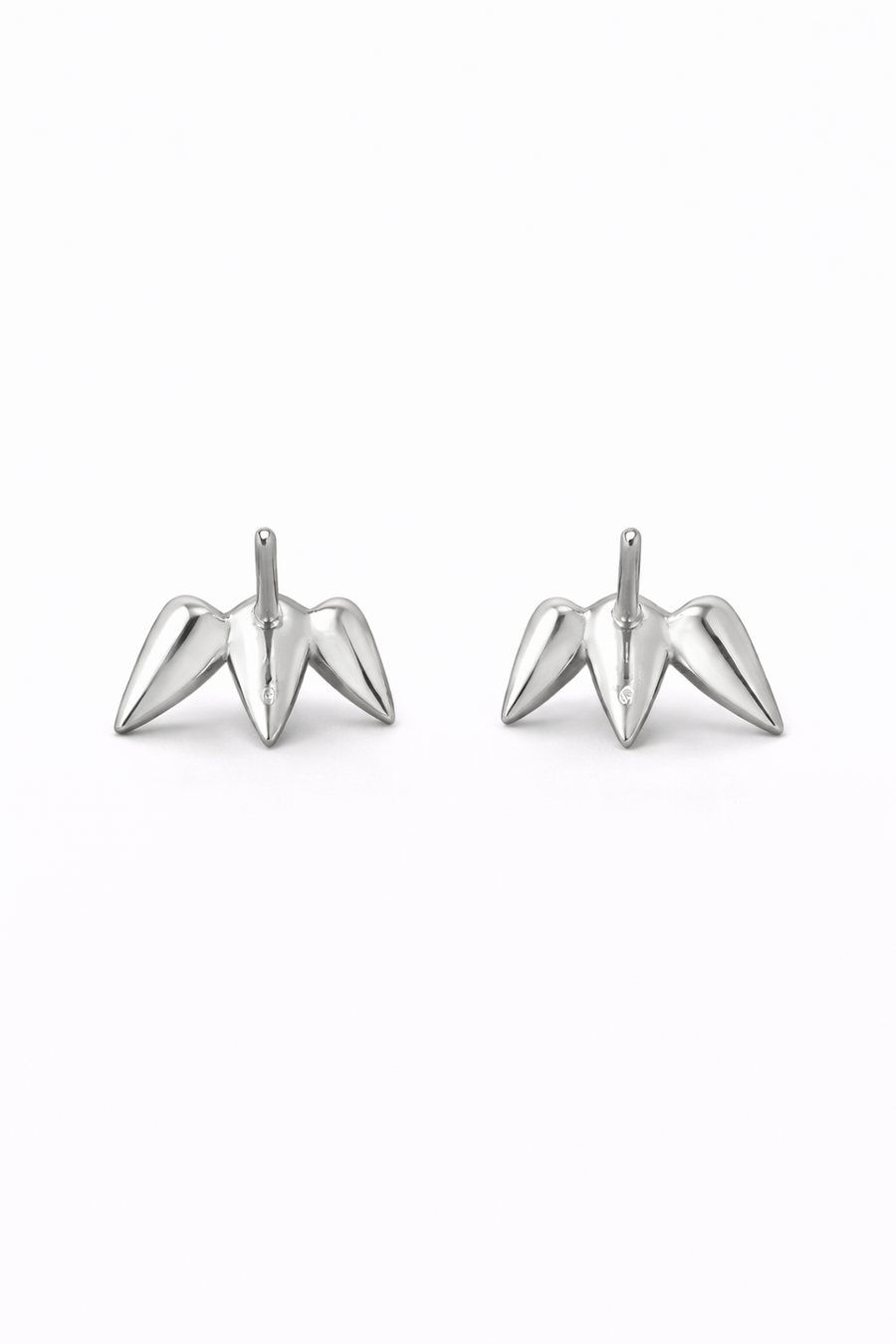 Noir Étoile Spike Stud Earrings