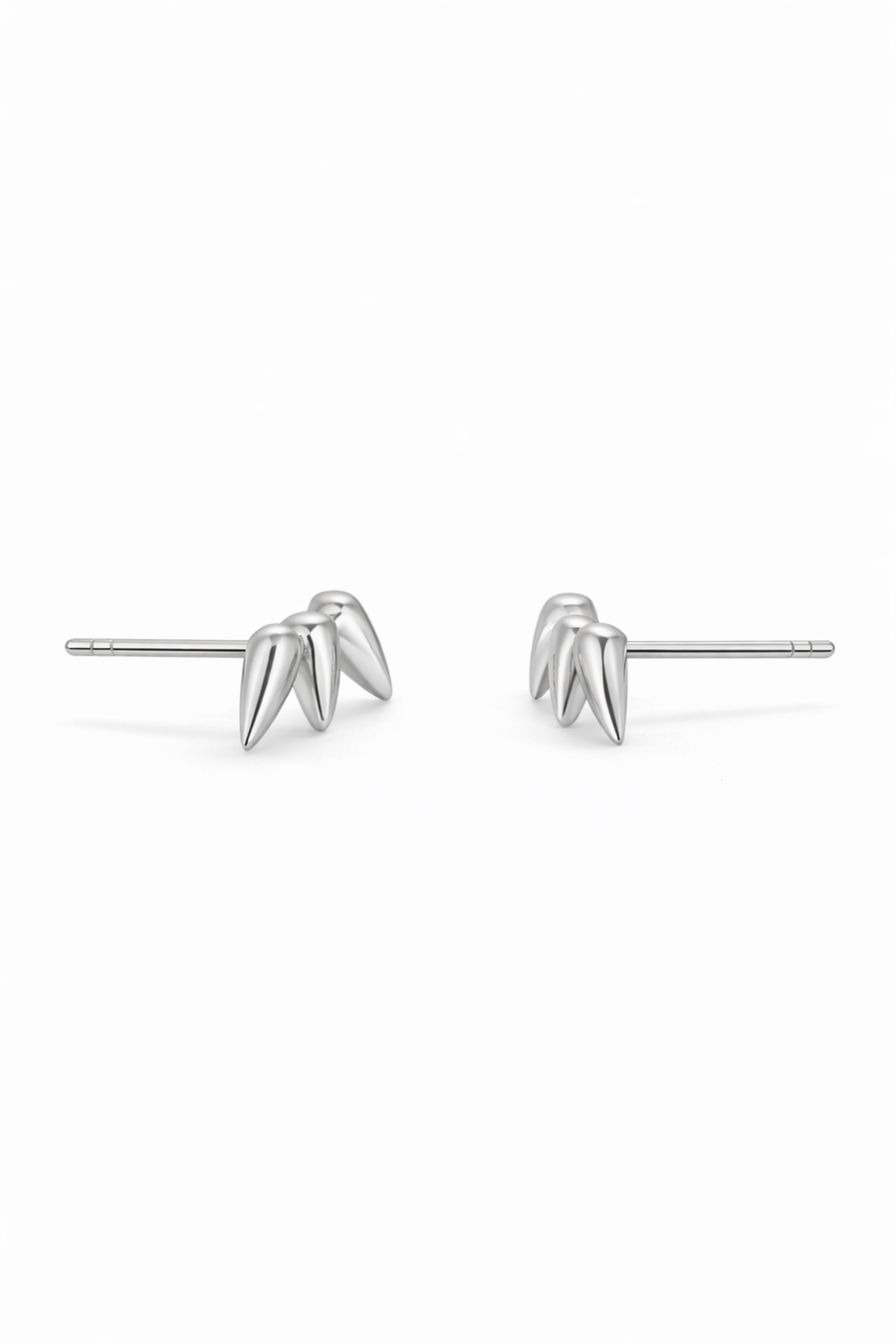 Noir Étoile Spike Stud Earrings