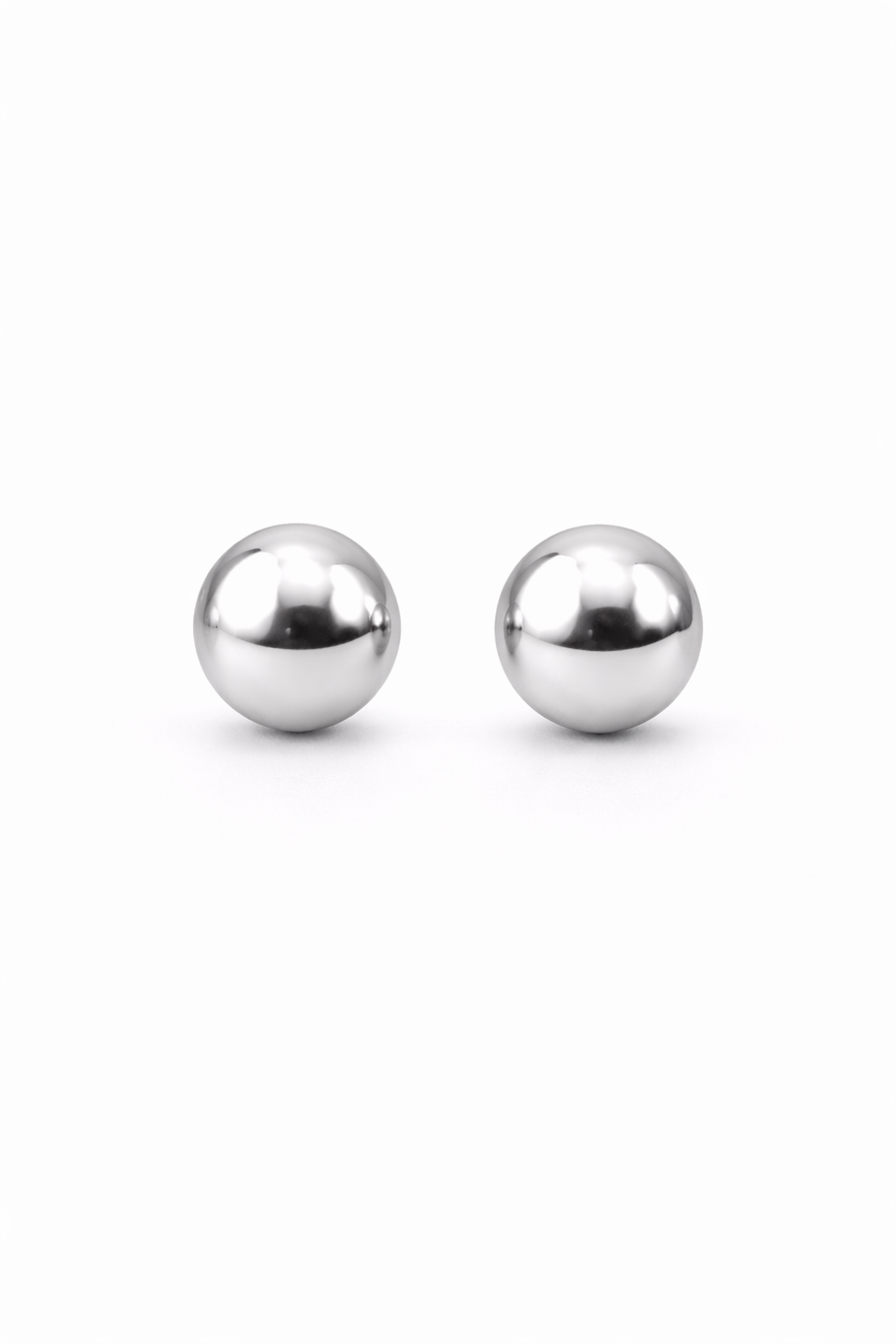 Perle Moderne Sphere Stud Earrings