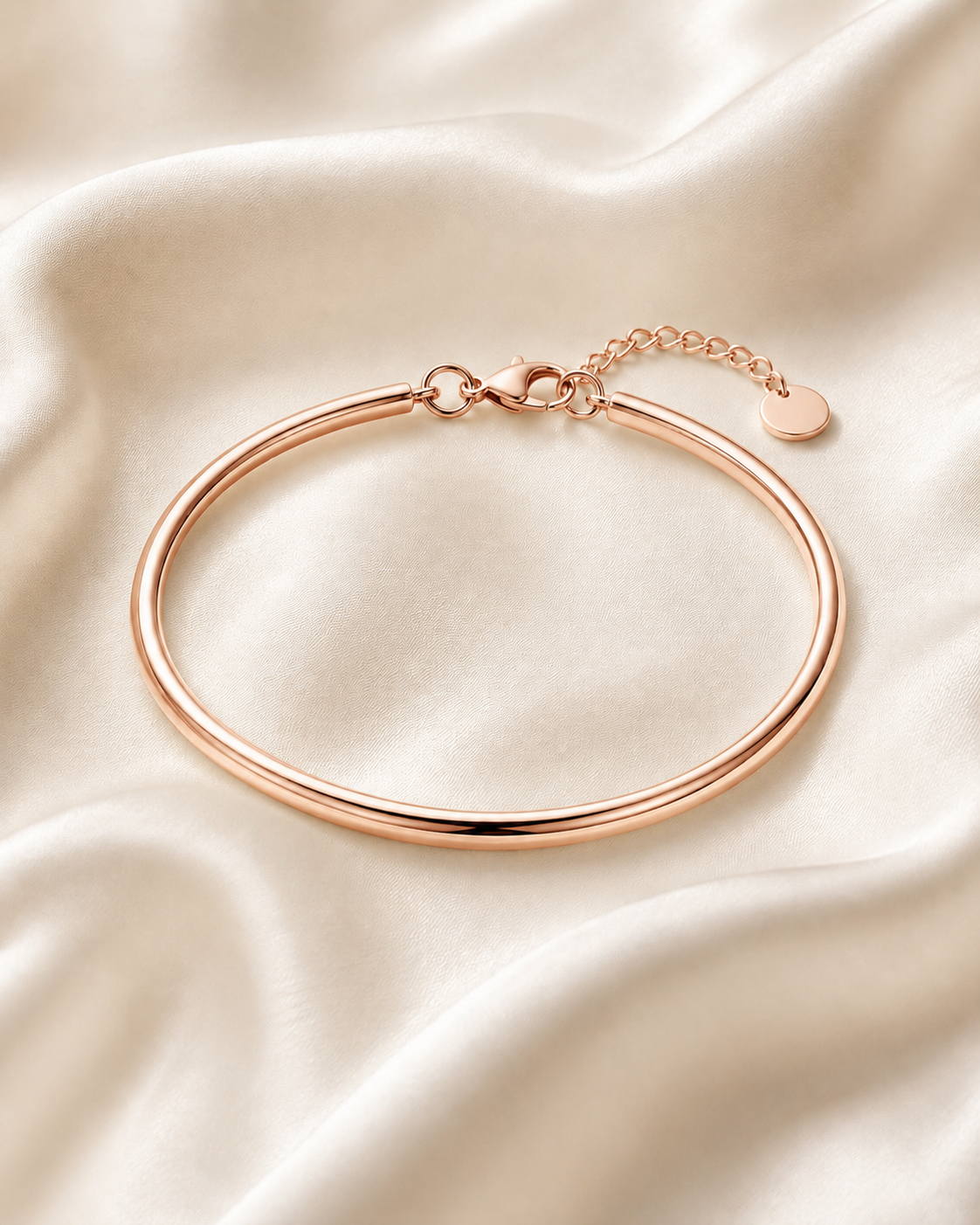 Rosé Élise Minimalist Bangle